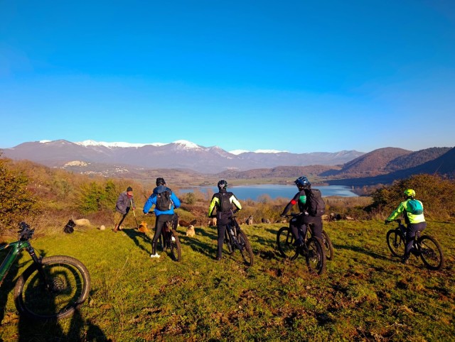 lake-lago-fiuggi-roma-rome-ebike-bici-mountain-mountainbike-gravel-sport-travel-fun